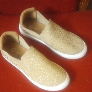 Elegant Beige Slip-On Women's Shoes